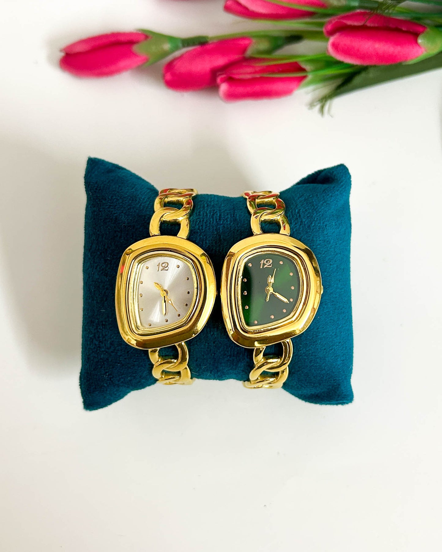 Chain luxe thin wrist baby size watch