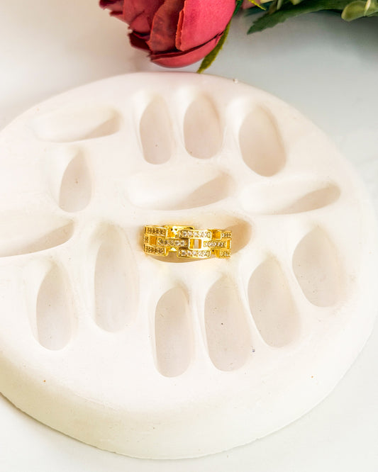 Studded paper clip adjustable ring