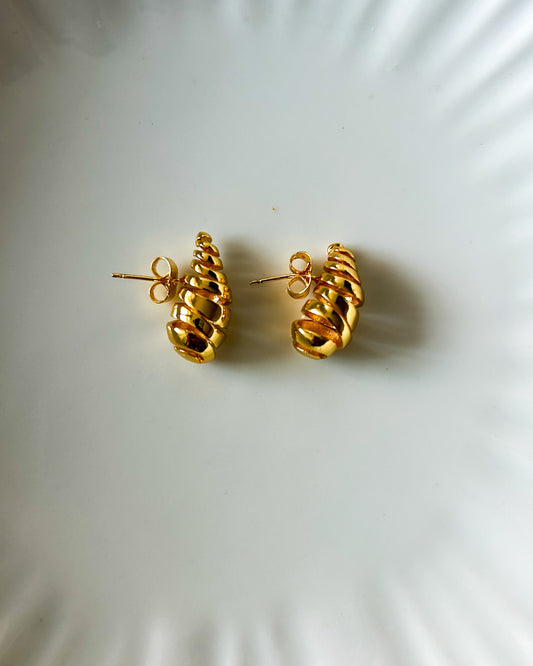 Spiral drop earrings