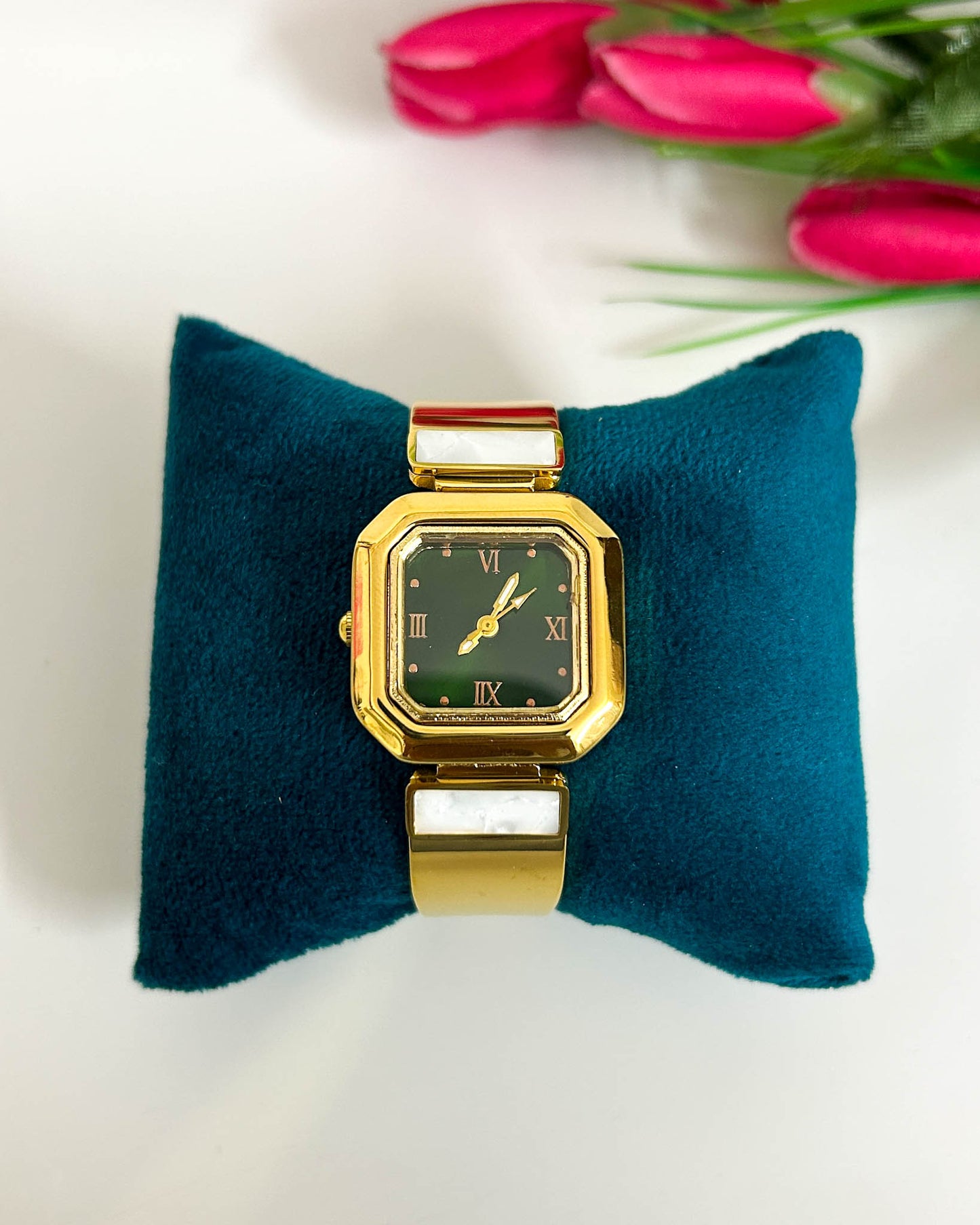 Mop Roman numner thin wrist baby size watch