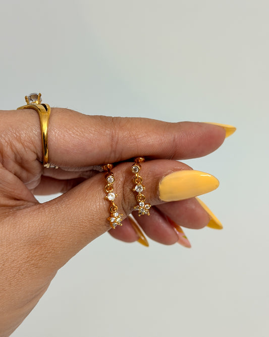 Hanging flower ball back studs