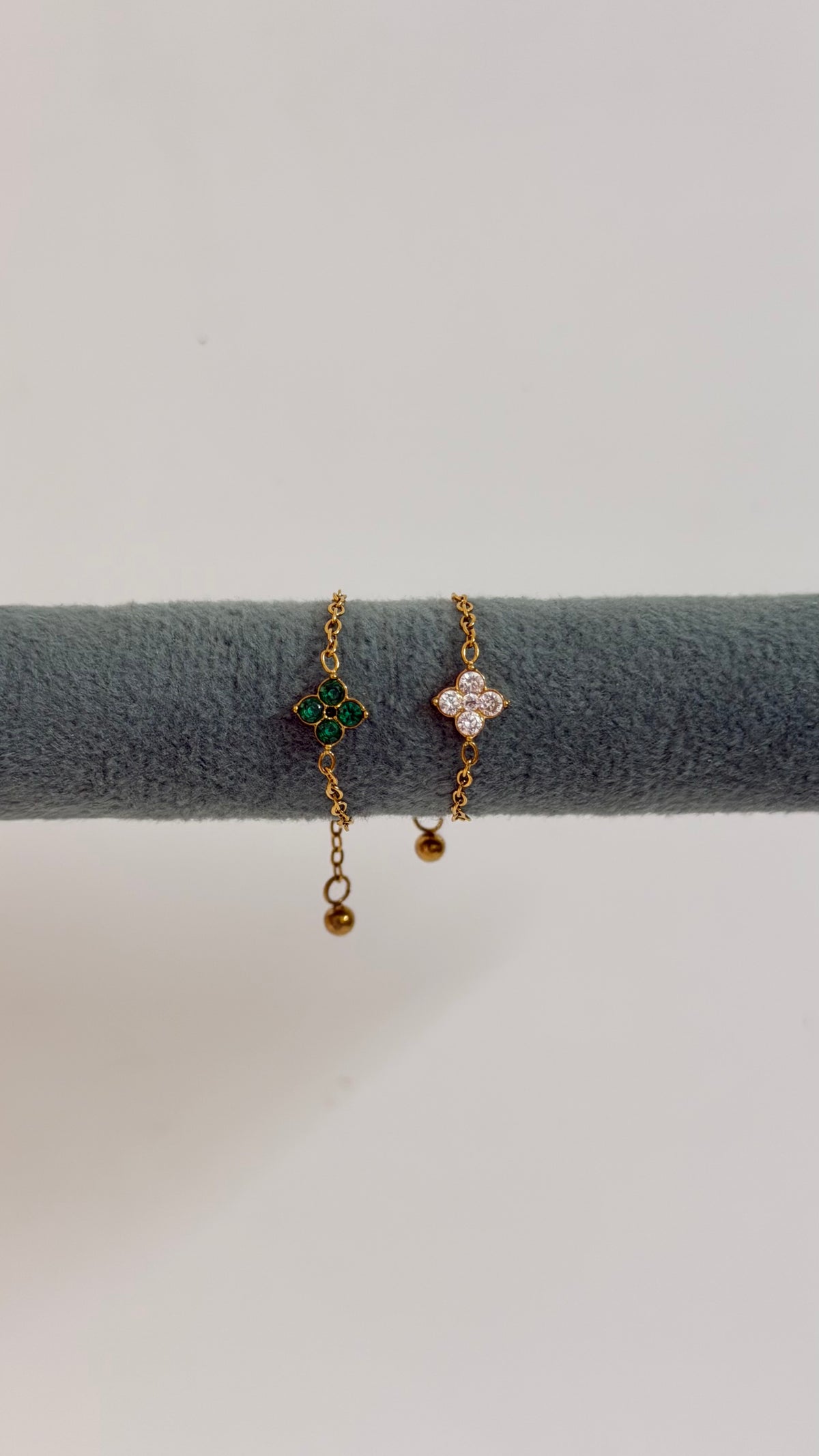 Clover adjustable chain ring