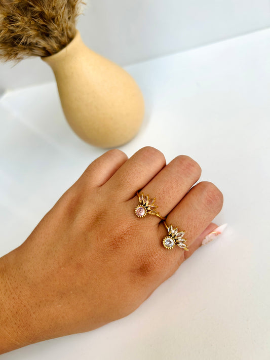 Delicate adjustable ring