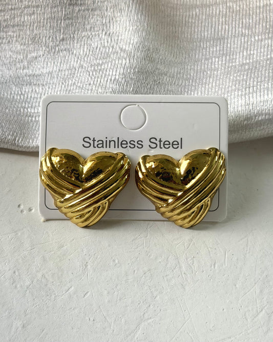 viral Heart statement earrings