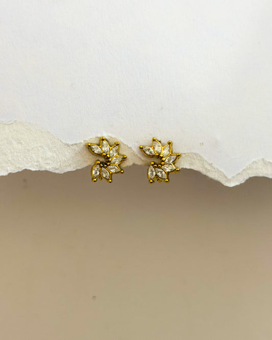 The studded sun Huggies