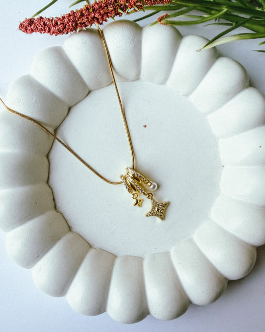The Star charm necklace