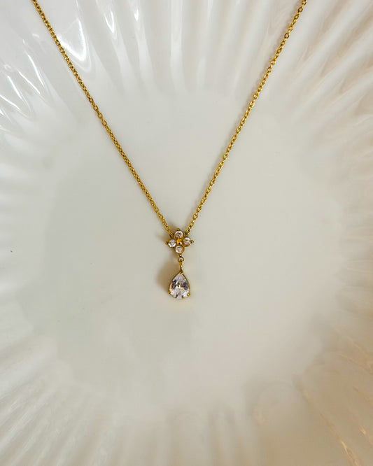 Tear drop with flower stone necklace