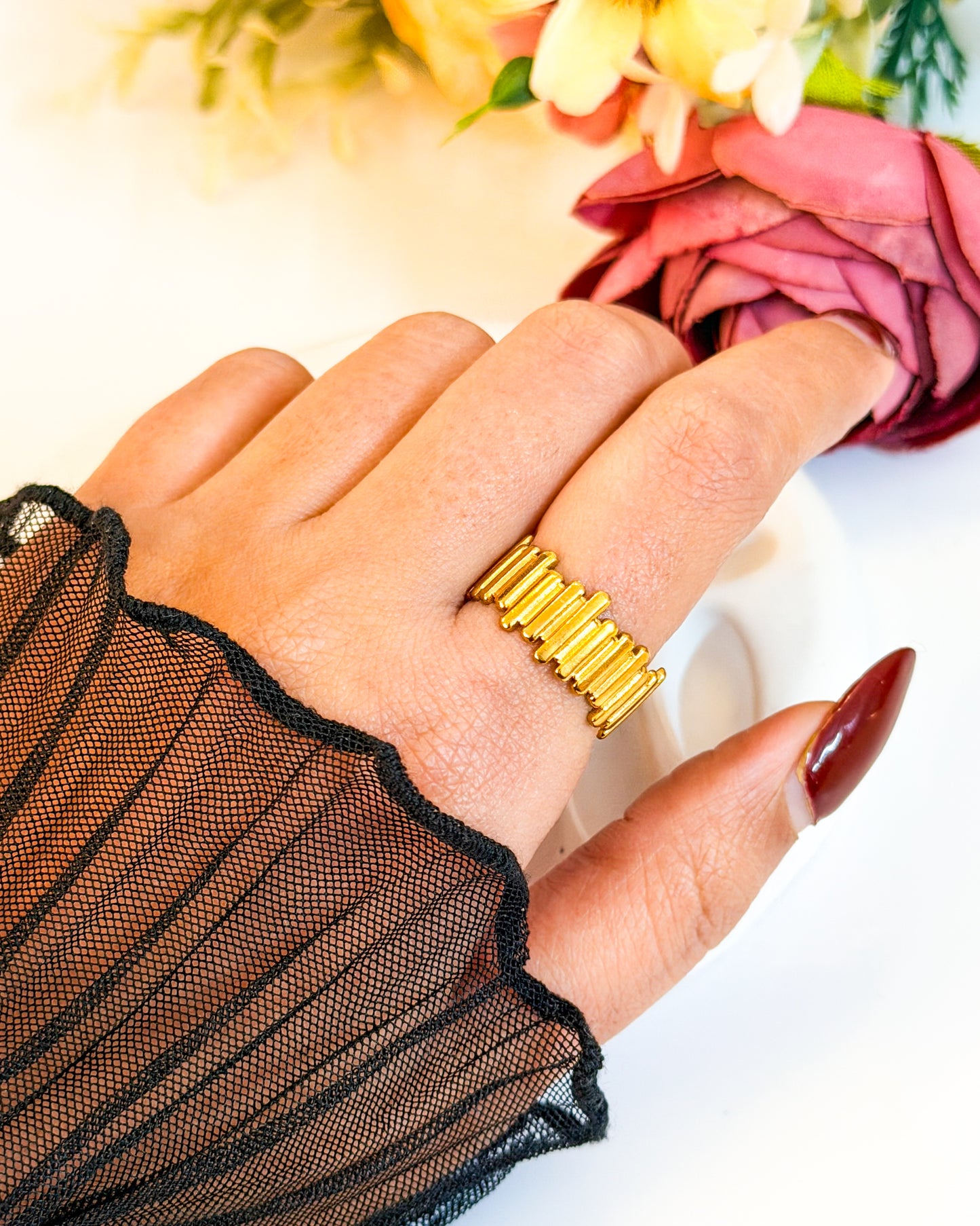 Soundwave Adjustable ring