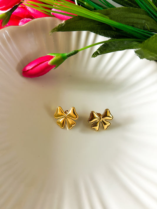 Mini bow studs