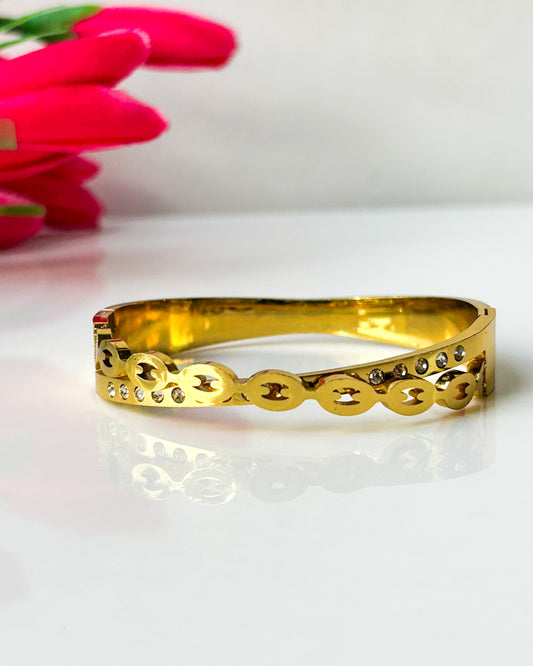 Link infinity thin wrist / baby size barcelets