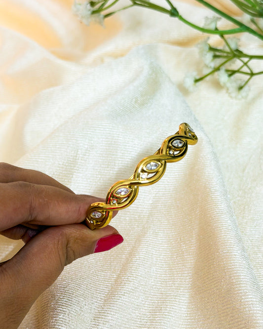 Infinity grace, thin wrist bracelet