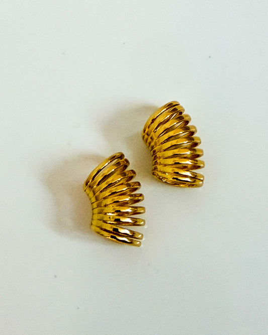 Earcuffs