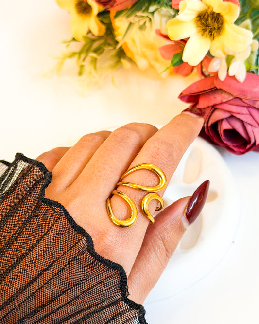 Three petal Adjustable ring