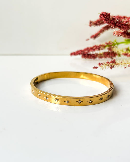 Star studded bracelet
