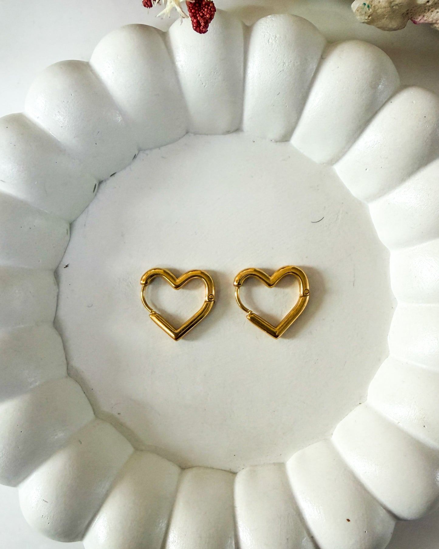 Mini heart hoops