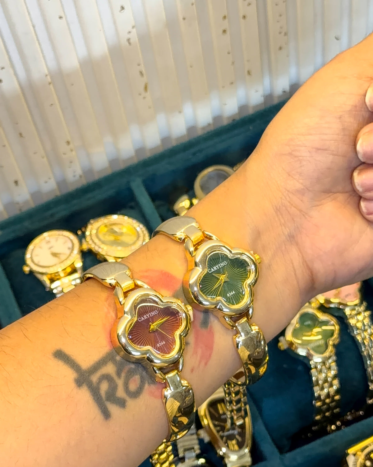 Vintage Clover Bracelet Watch