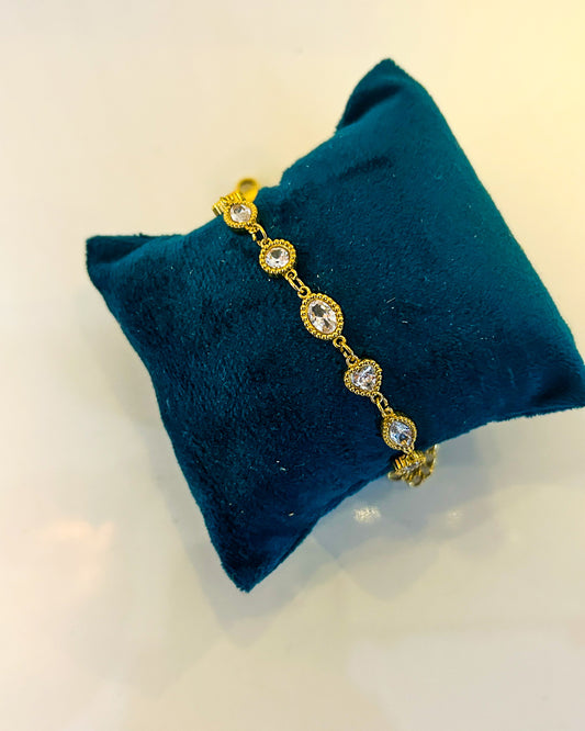 Oval heart stone bracelet - desi x videshi collection