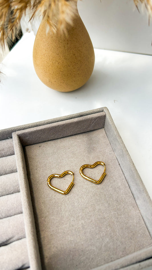 Shraddha kapoor inspired heart hoops