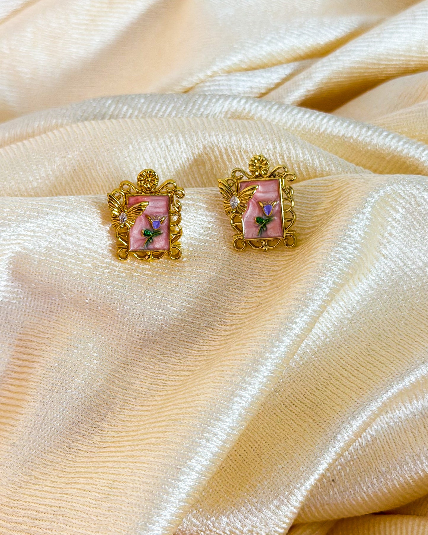 Vintage bloom enamel earrings