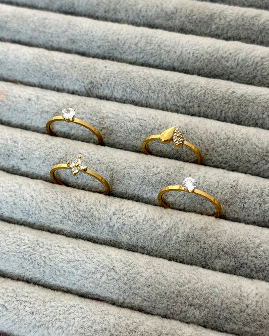 Studded heart with floral ring set of 4