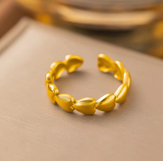 Connect heart ring