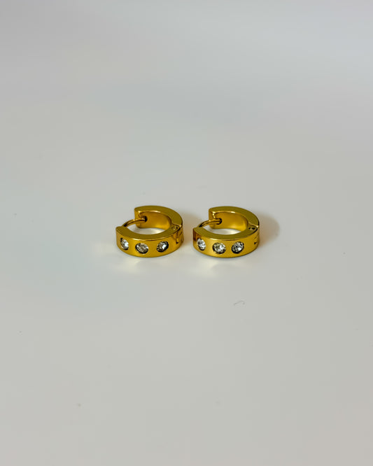 Mini huggies full stone