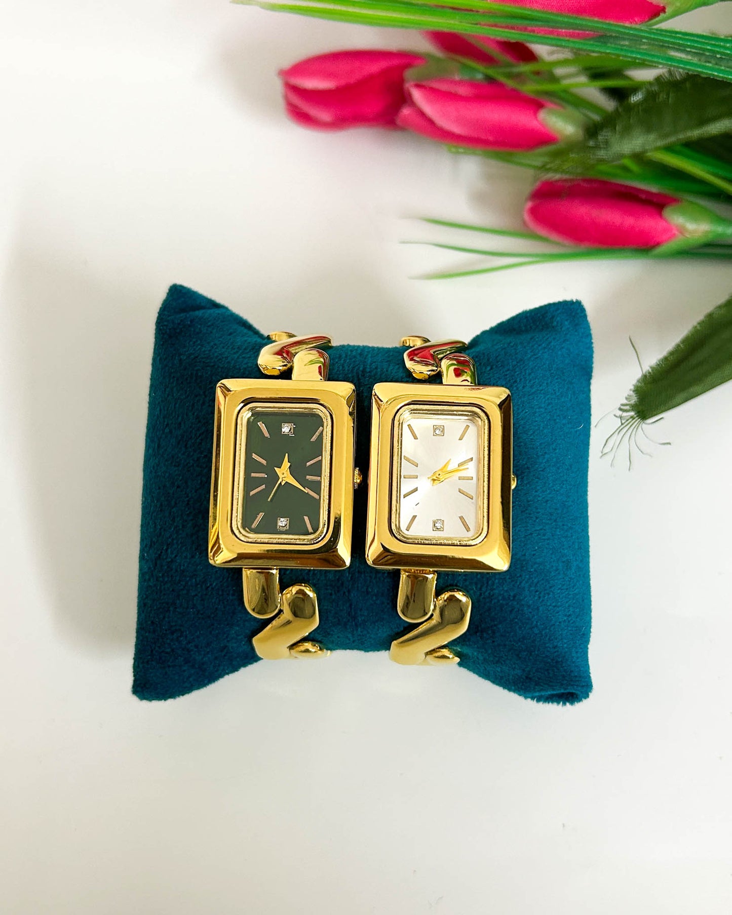 Geometric thin wrist baby size watch
