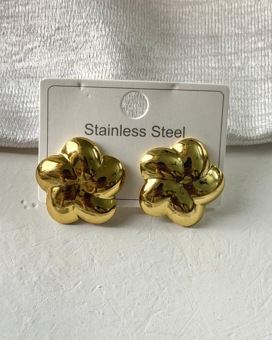 Mini flower statement earrings