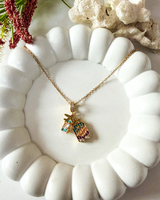 Best selling travel necklace