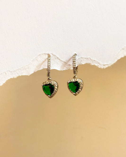Green heart stone silver Huggies