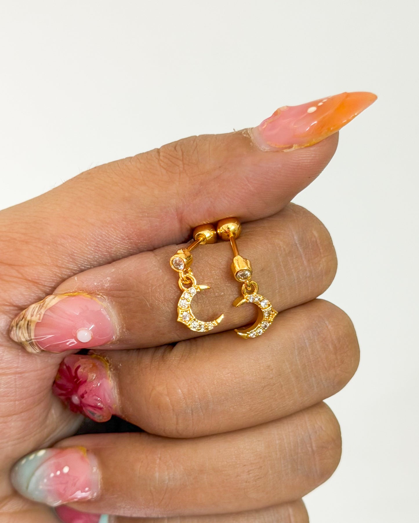 Hanging Moon ball back studs