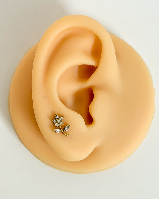 White flower ballback studs (Ss)