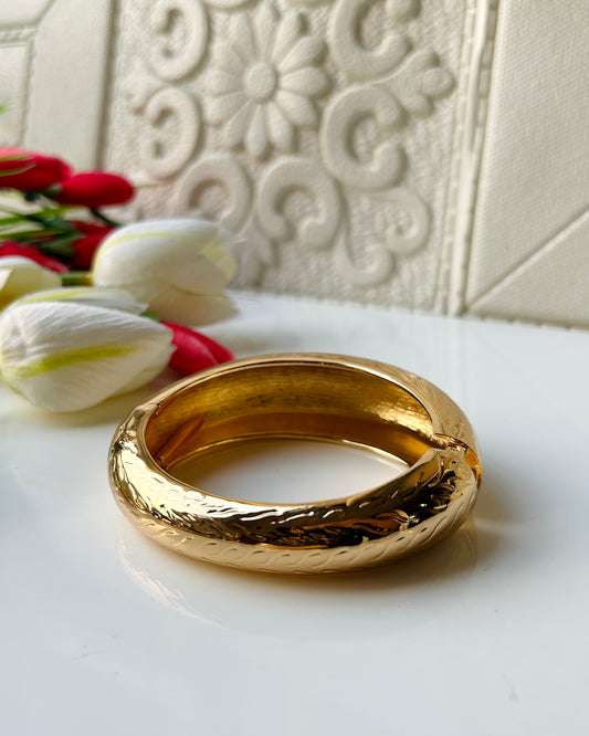 Chunky detailed kada