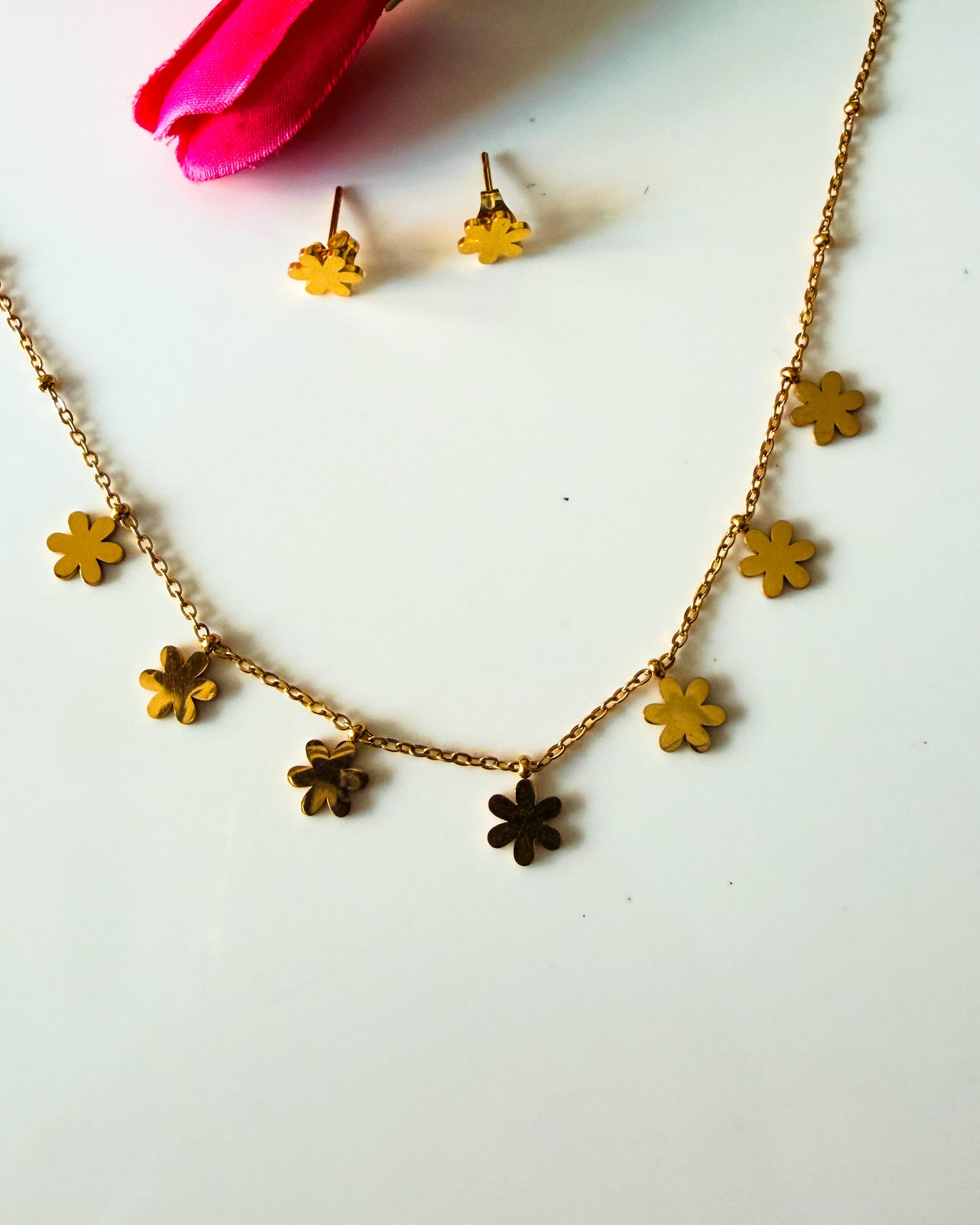 Floral combo earrings and necklace