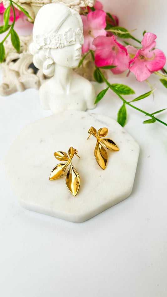 Leafy studs