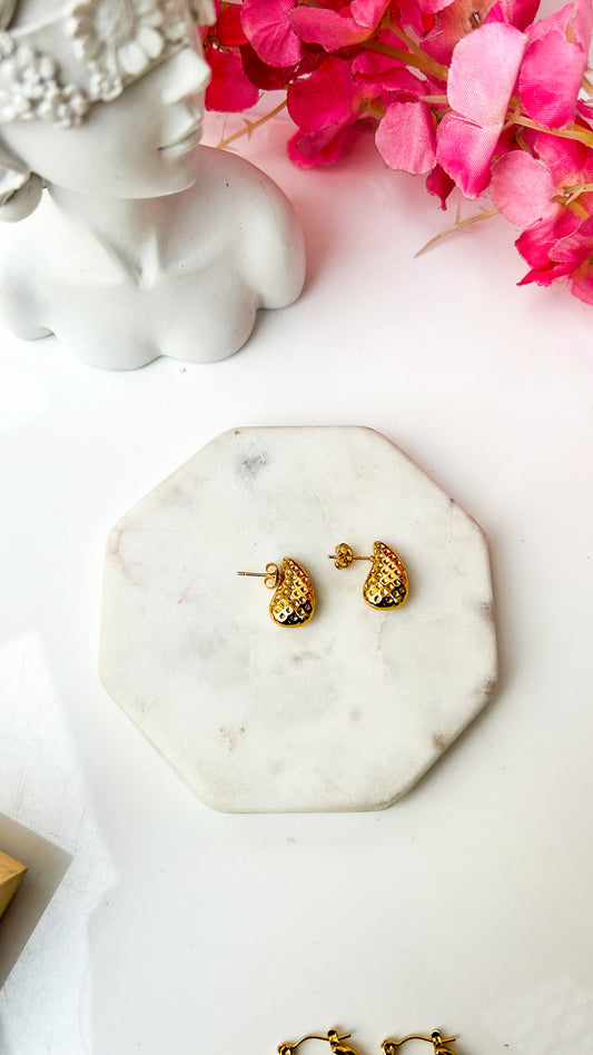 Mini patterned drop earrings