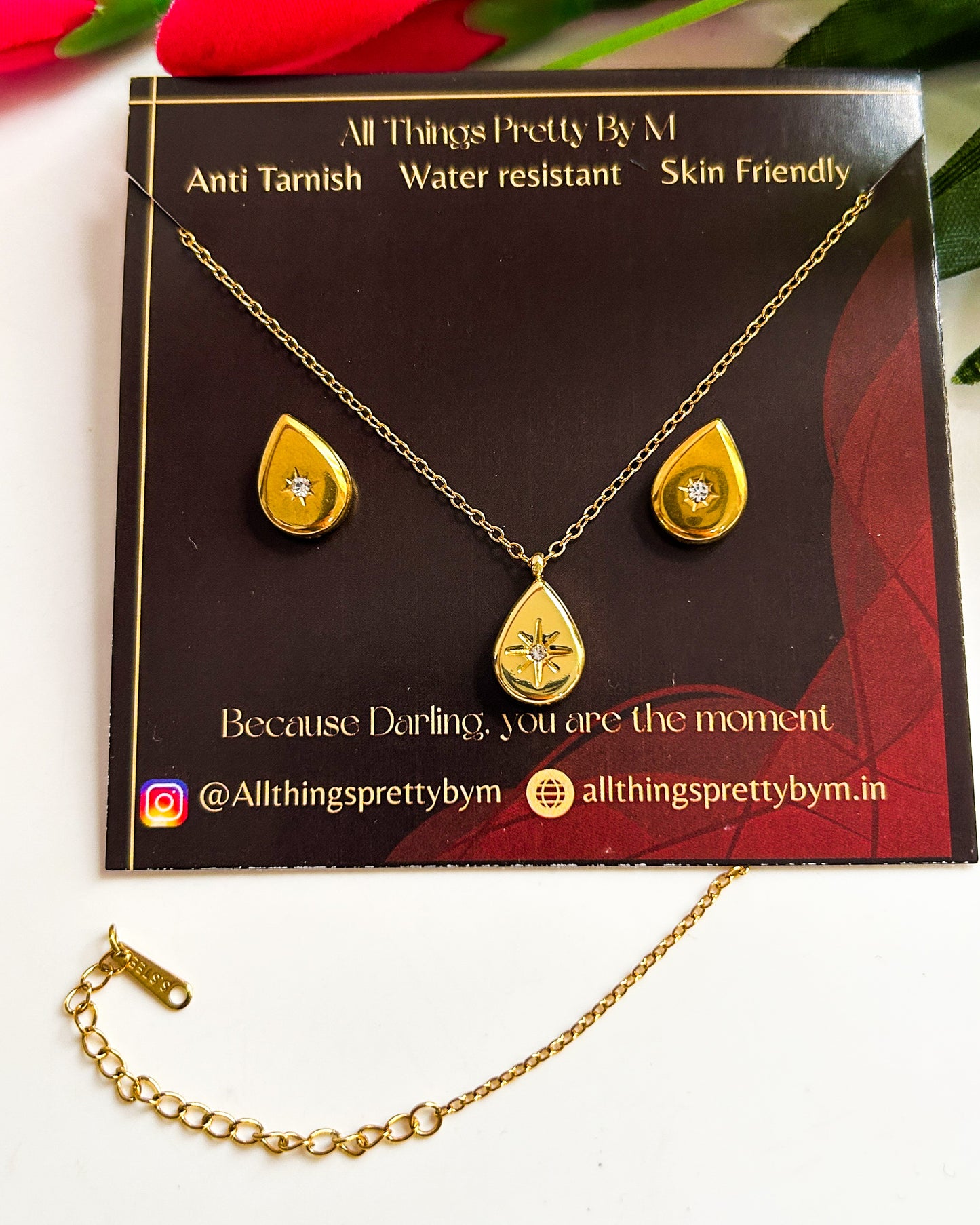 Star of awn combo( necklace+ earrings)