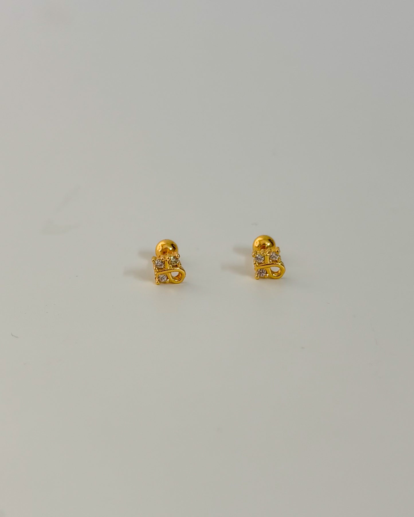 Golden ribbon ball back studs