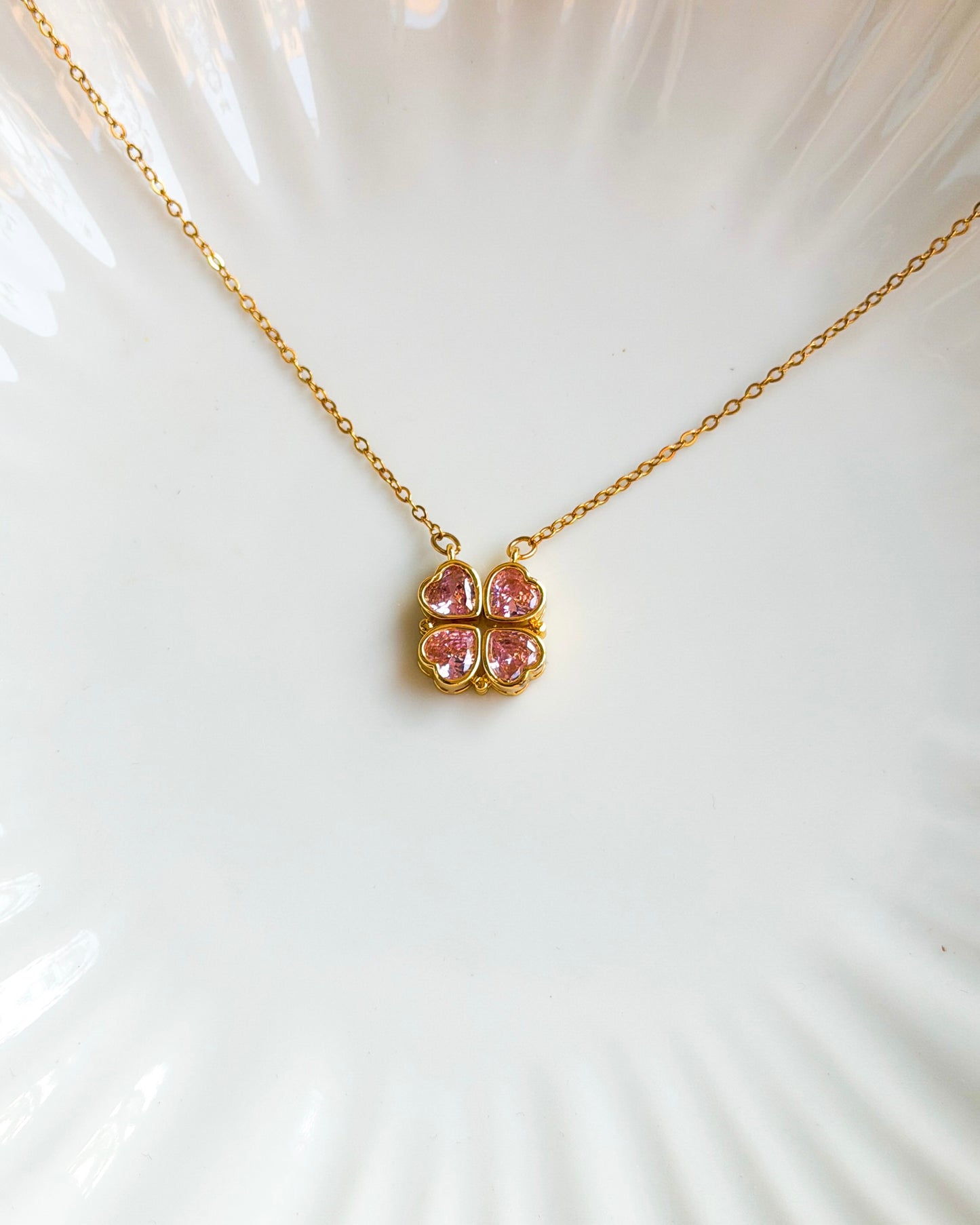 Solid pink heart magnetic necklace