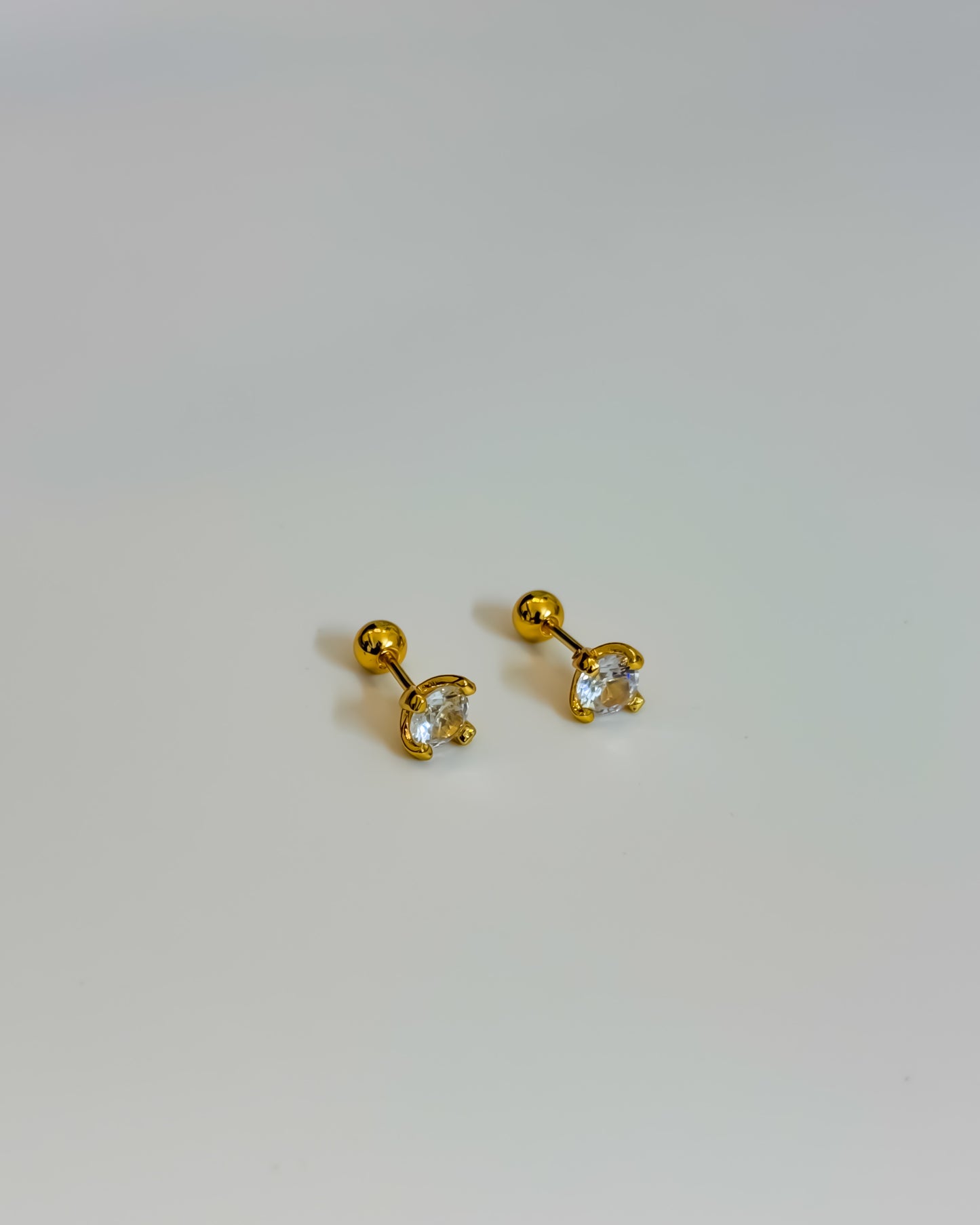 Mini round solitaire ball back studs