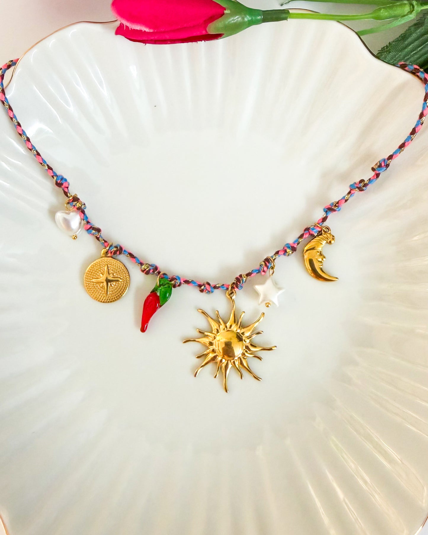 Sun & moon magic necklace
