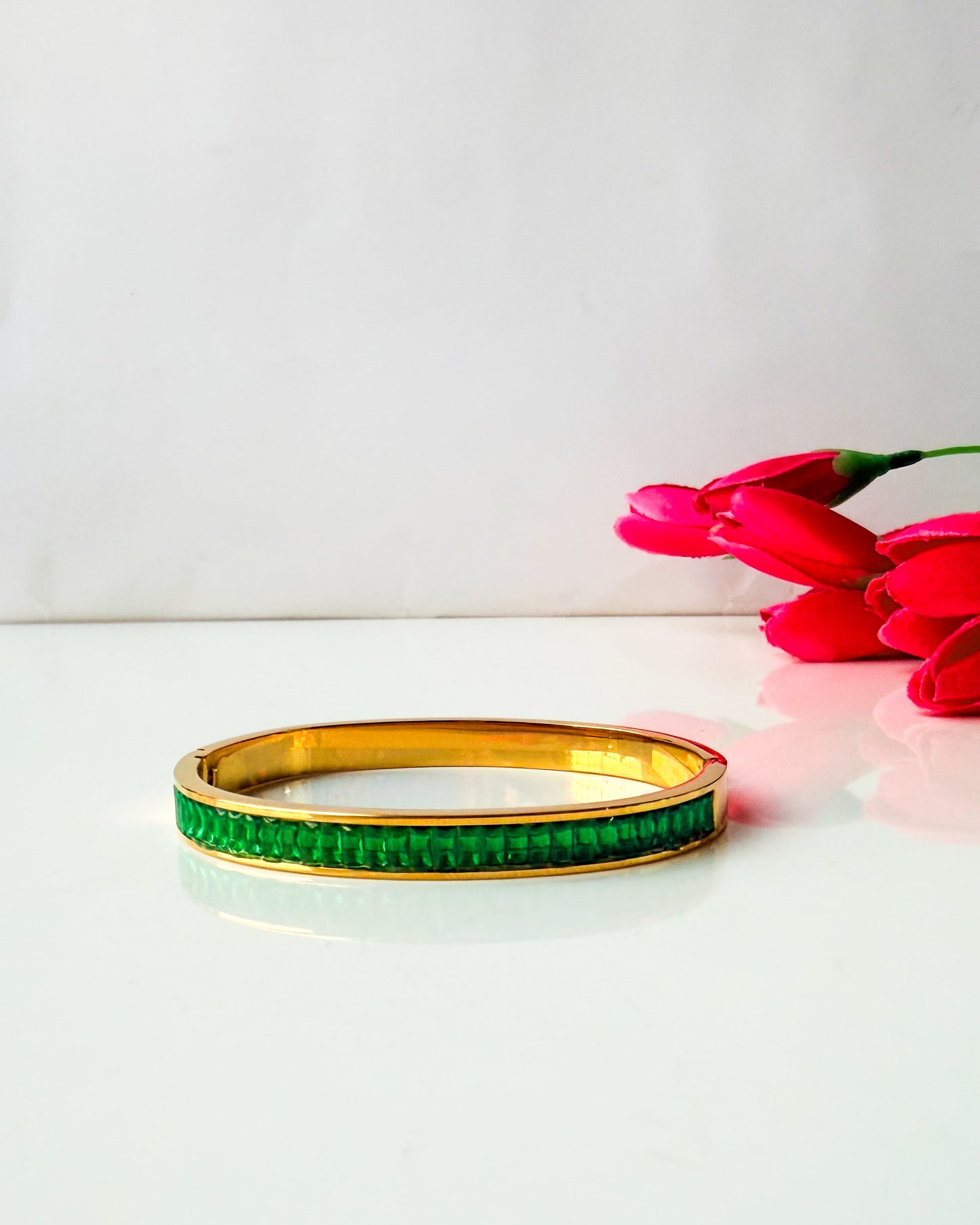 Green studded thin wrist / baby size bracelet