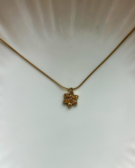 Frosted flower necklace