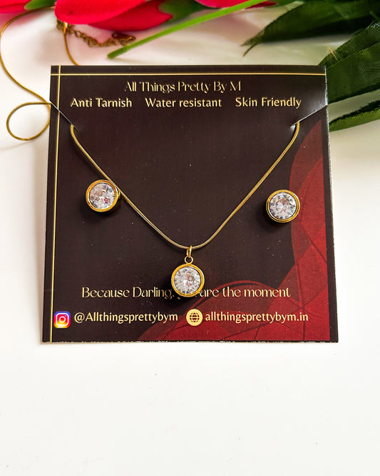 Structured solitaire combo( necklace + earrings)