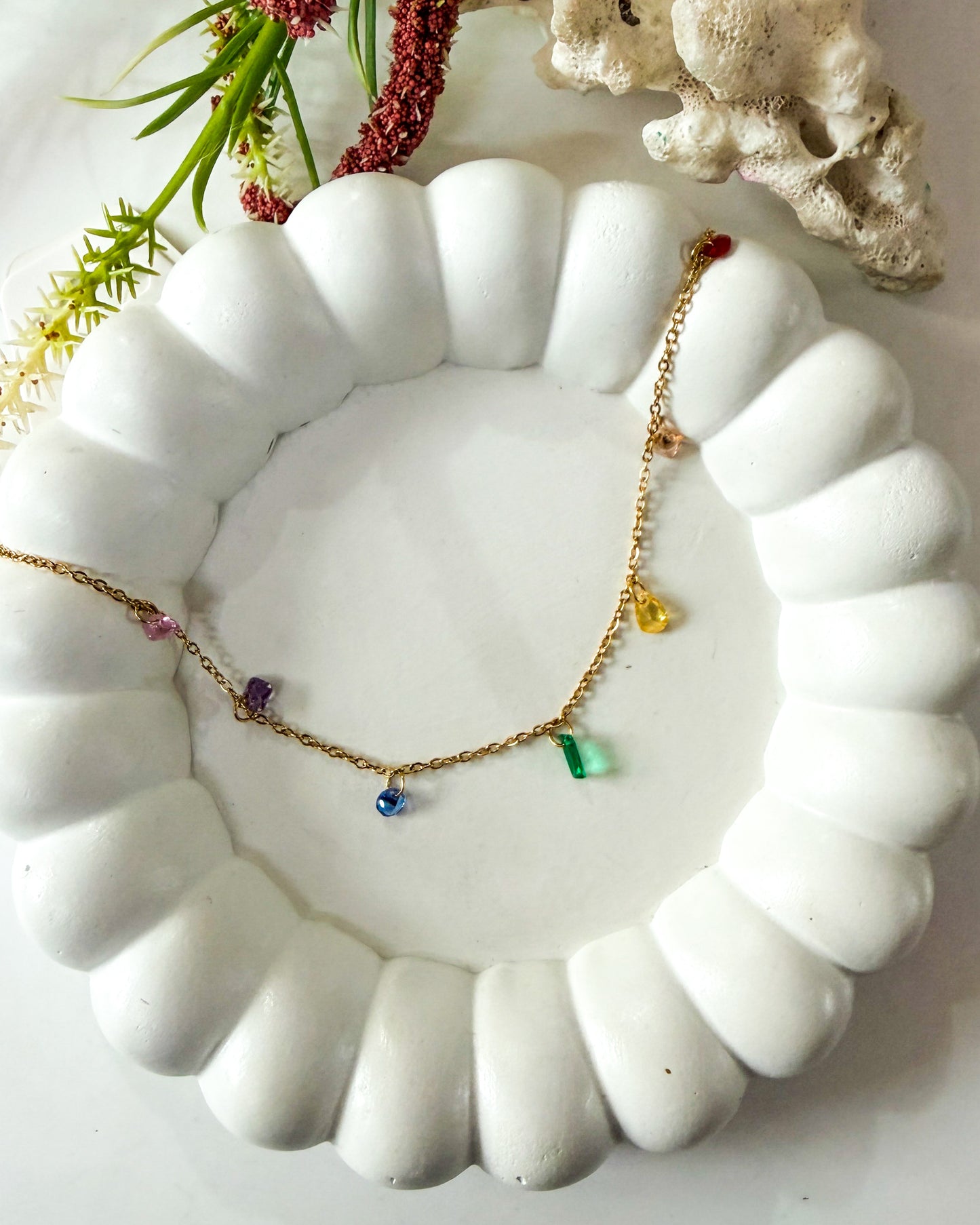 Dainty multicoloured stone necklace
