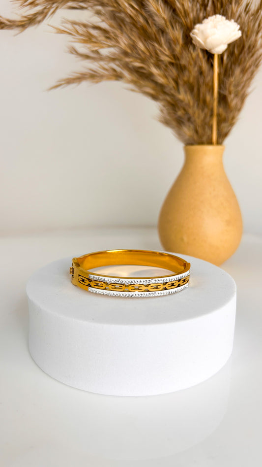 Vintage baby size bracelet