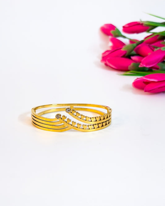 Designer heart bracelet