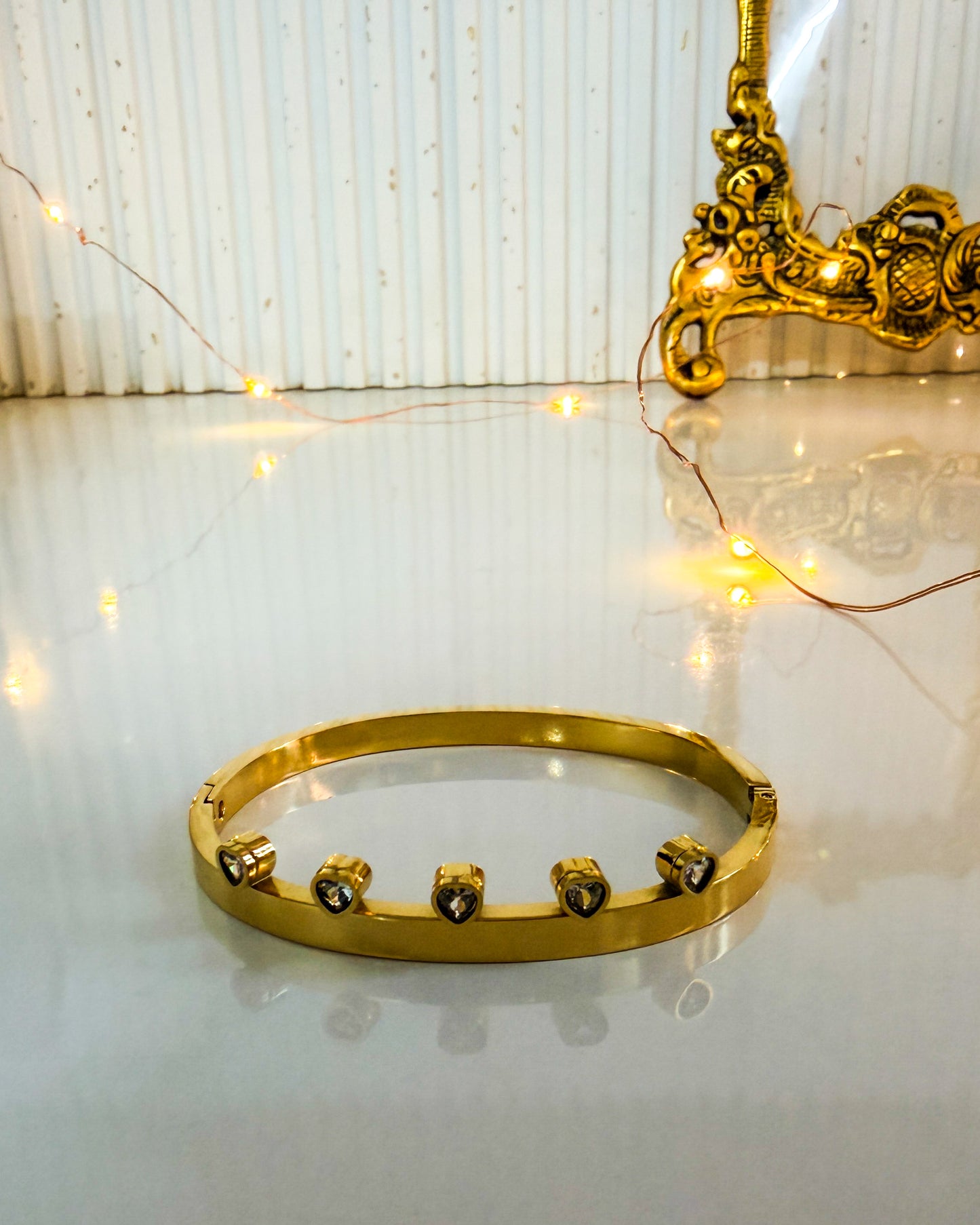 Drop thin wrist/ baby size bracelet