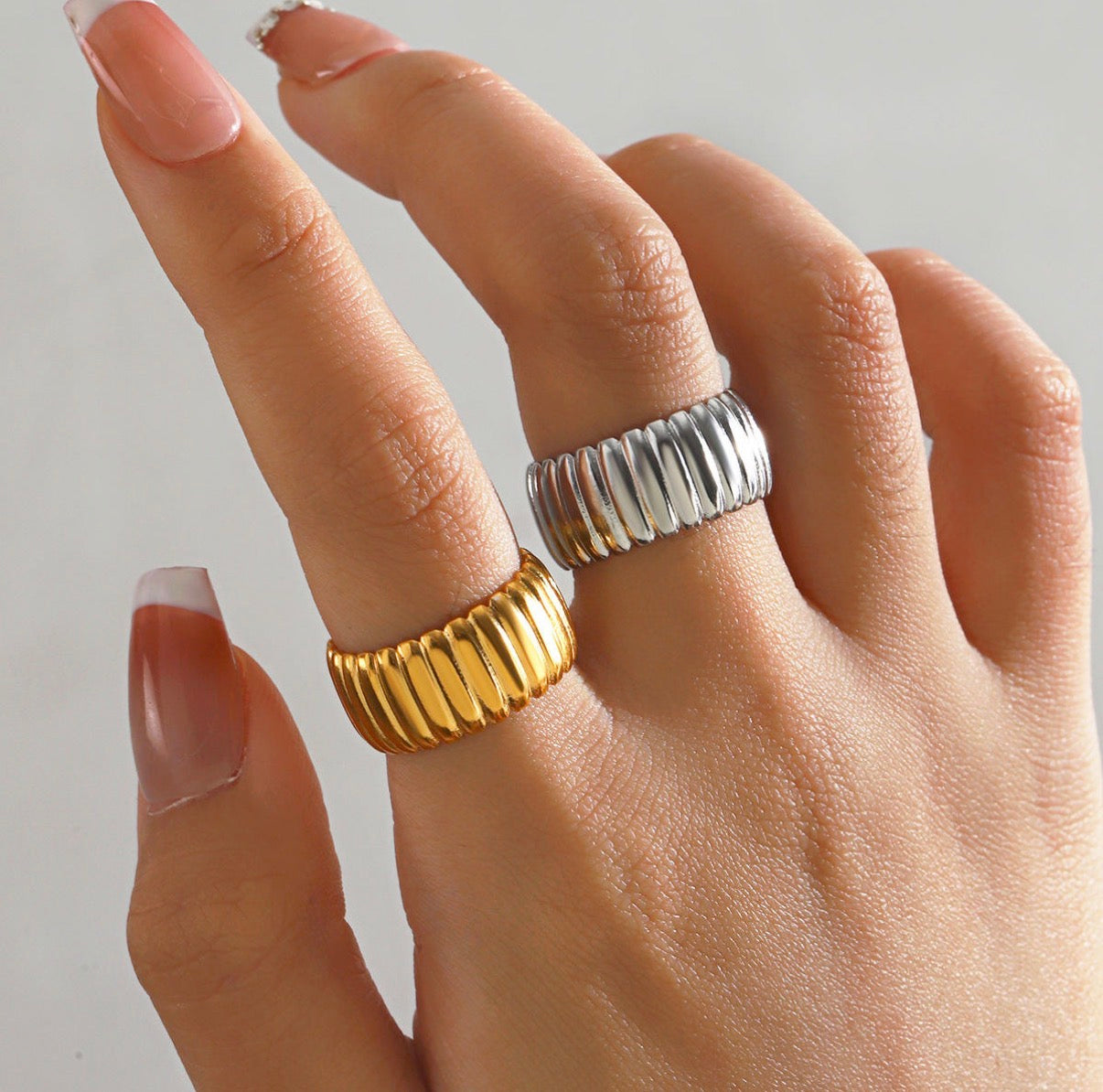 Chunky gold rings