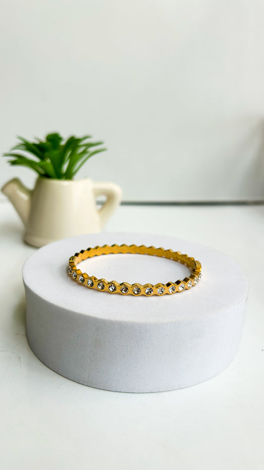 Honeycomb thin wrist bracelet